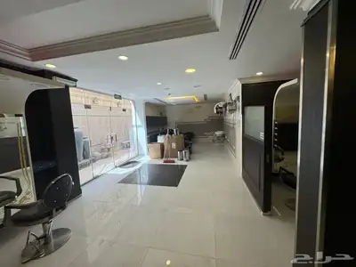 للايجار صالون نسائي جاهز جميع الأجهزة 2