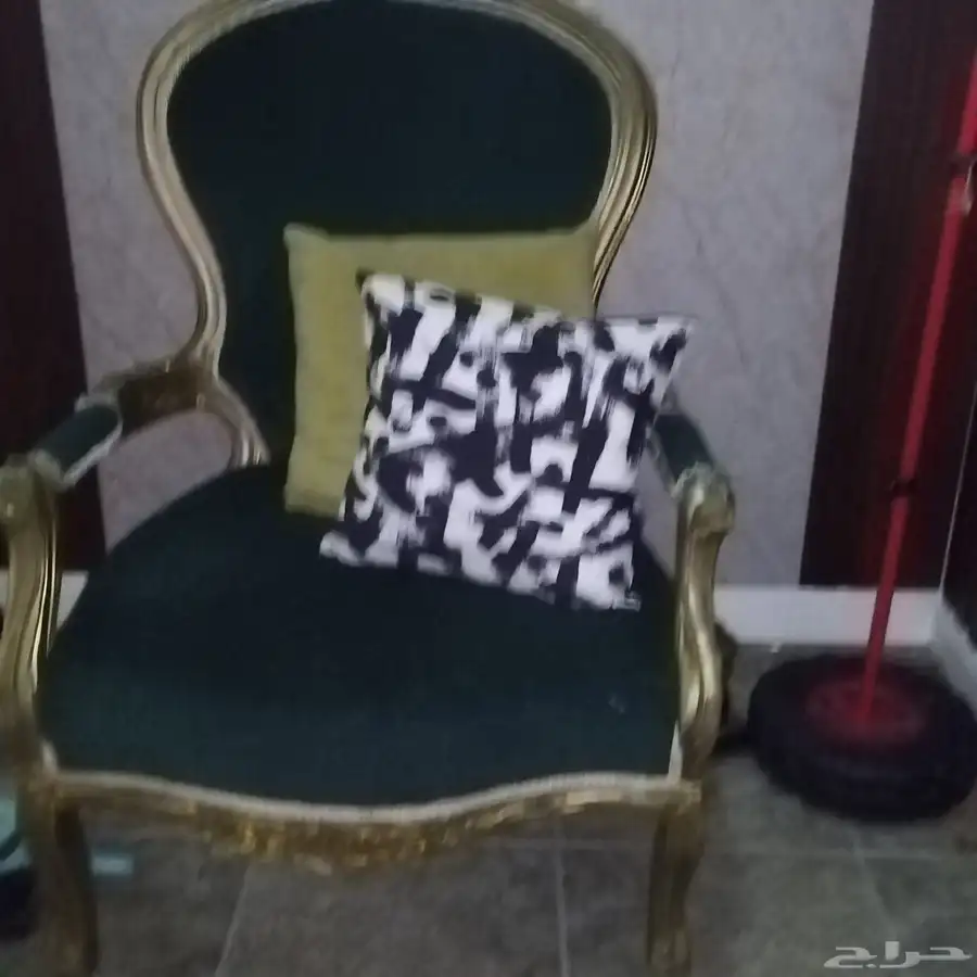 طقم جلوس عدد اتنين كنبه واتنين كرسي 2