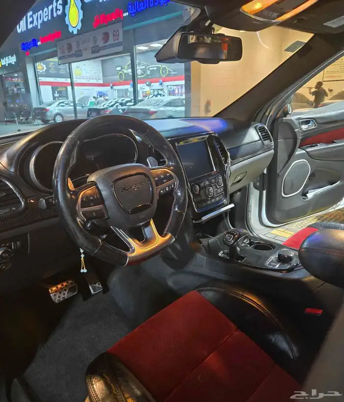 جراند شيروكي SRT 4