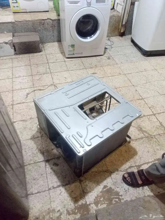 ورشه تبريد وتكييف.رسال  تلاجات 2