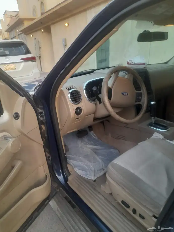 فورد إكسبلورر 2007 XLT ممشى قليل 6