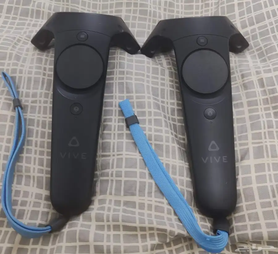 يد تحكم لنظارة الواقع الافتراضي من شركه htc VIVE 0