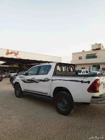 تويوتا هايلوكس 2