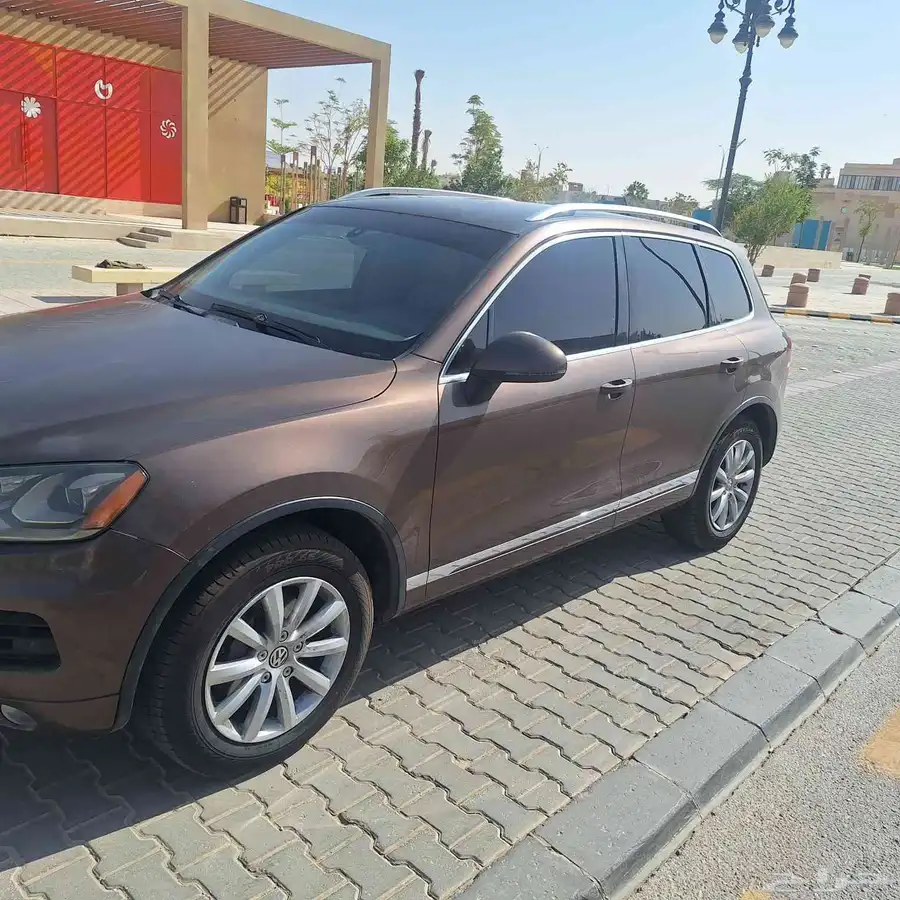 للببع طوارق 12 او ابدل بي ام او مرسيدس 0