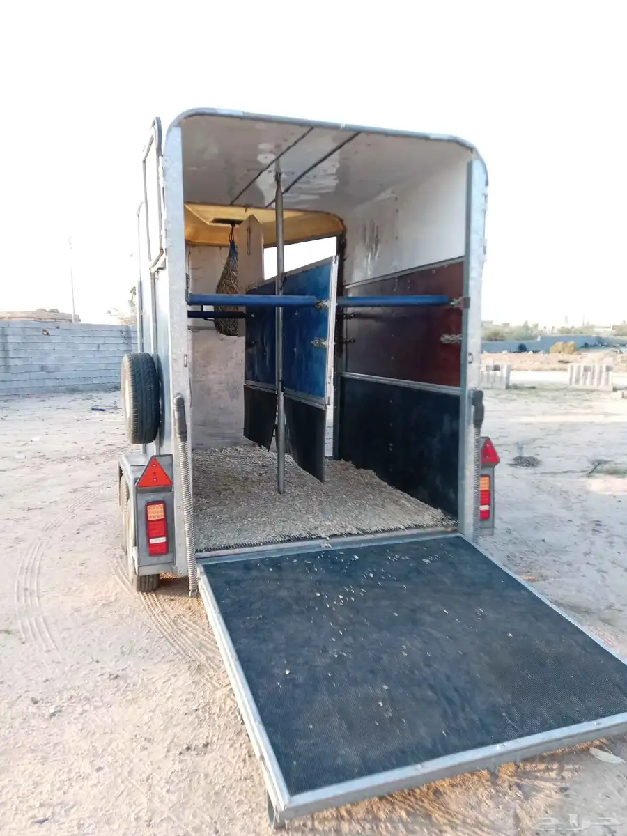 عربة لنقل الخيل راسين الطايف وضواحيها 1