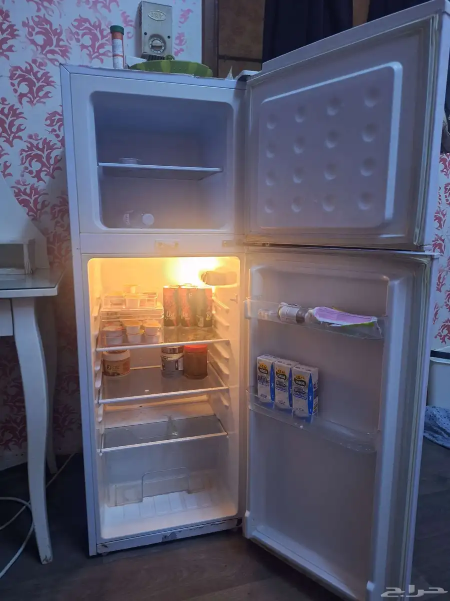 أغراض مستعمل 800 ريال نظيف 0