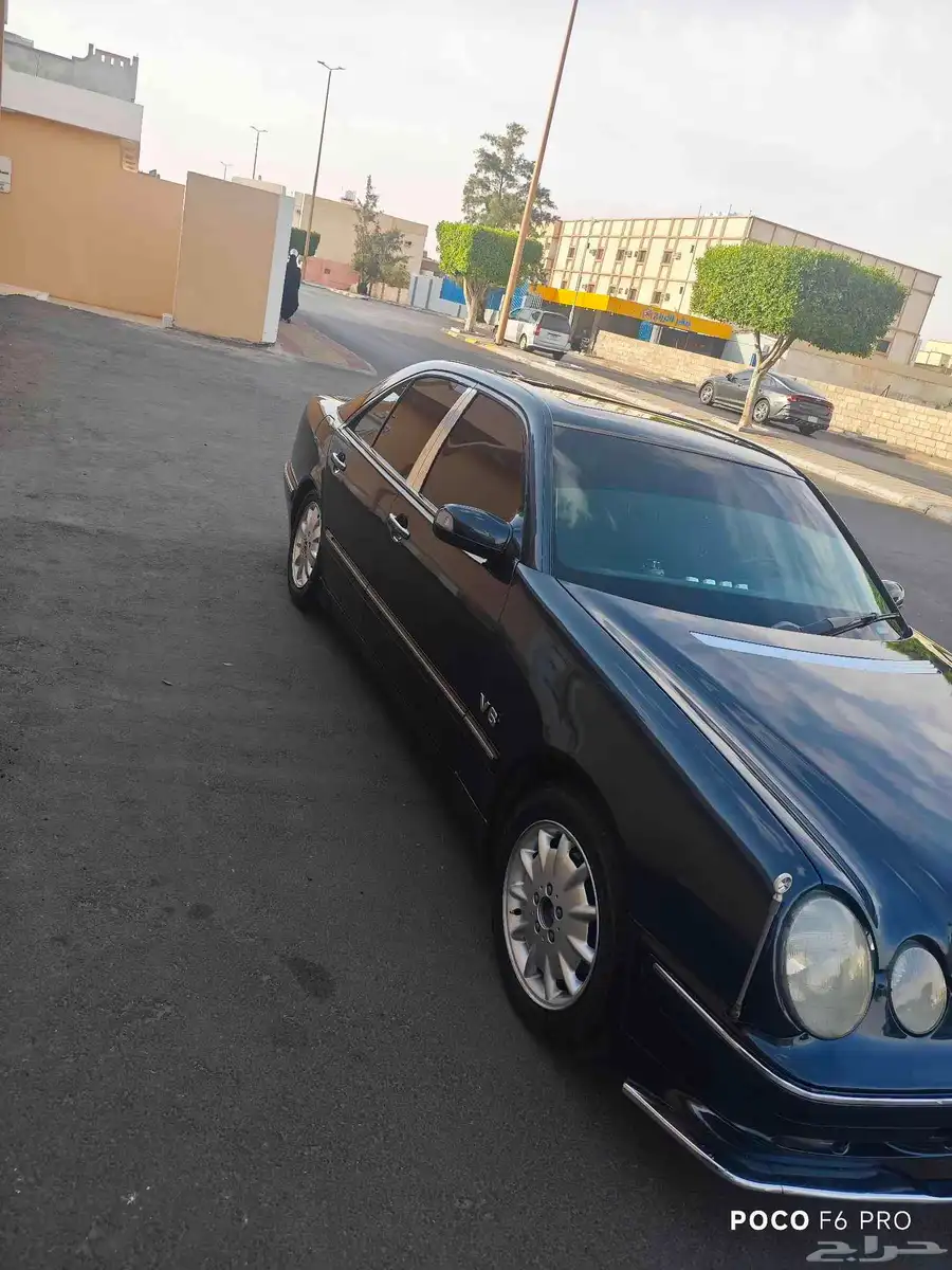 مرسيدس عيون e240 index