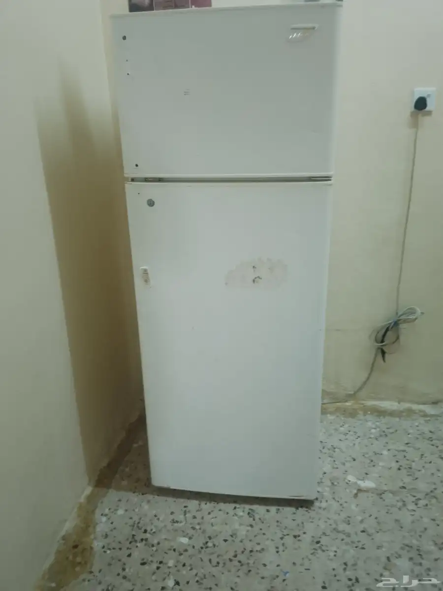 ثلاجة و فرن استخدام ثلاثة اشهر 450 الكل 0