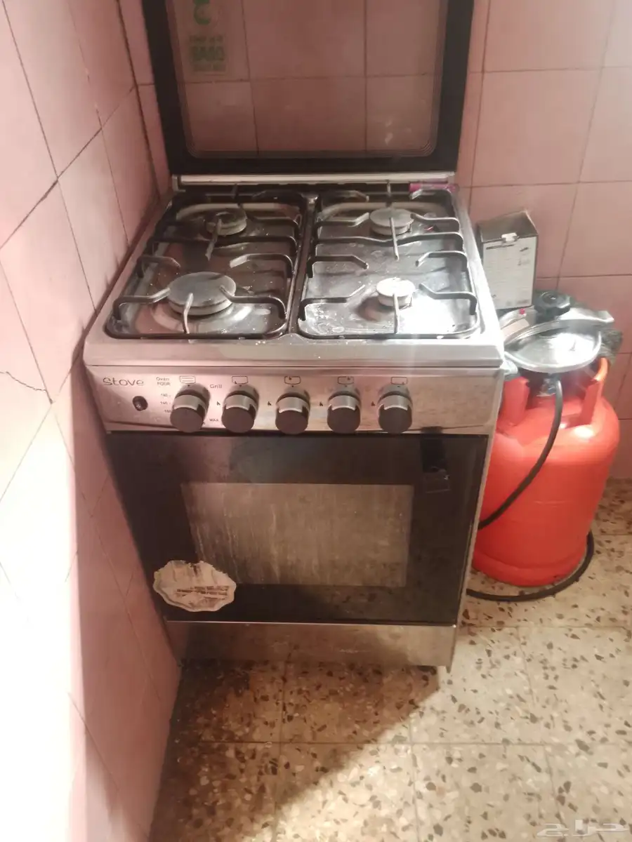 ثلاجة و فرن استخدام ثلاثة اشهر 450 الكل 2