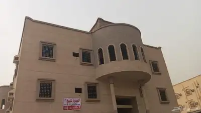 العمارة للبيع في المخواة حي الرونة 2