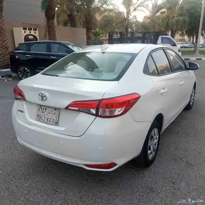 تويوتا يارس 2019 3