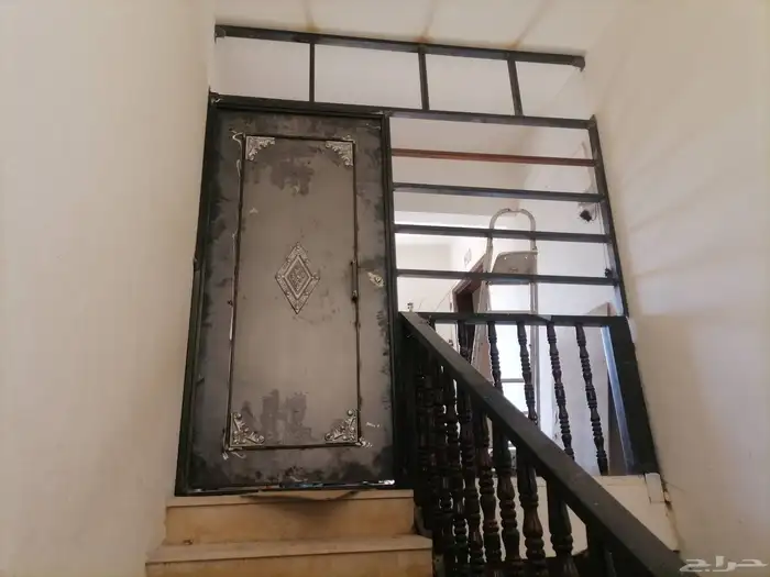 حداد مظلات وسواتر وسندويش بنل 2