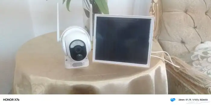 الكاميرا الطاقه الشمسيه في بدون ذاكره بدون كرتون وبدون شاحن 2