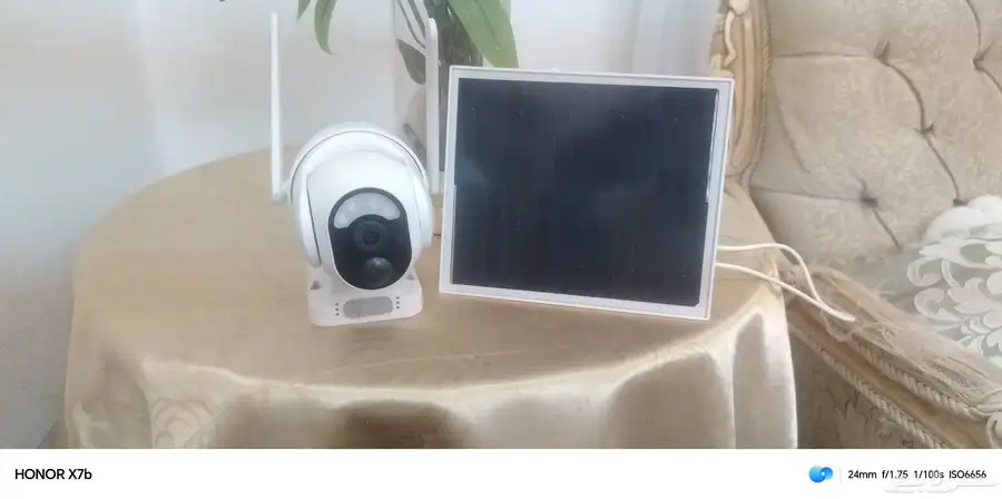 الكاميرا الطاقه الشمسيه في بدون ذاكره بدون كرتون وبدون شاحن 2