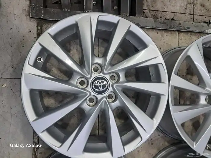 جنوط كامري 2023 اصلي وكاله مقاس 17 3