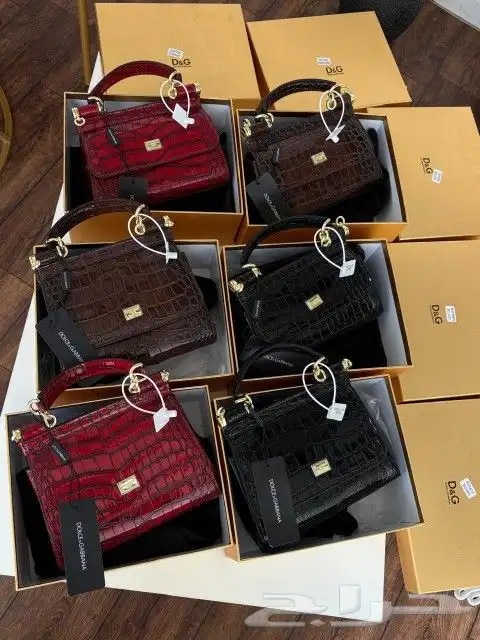 شنط ماركة درجة اولى 11