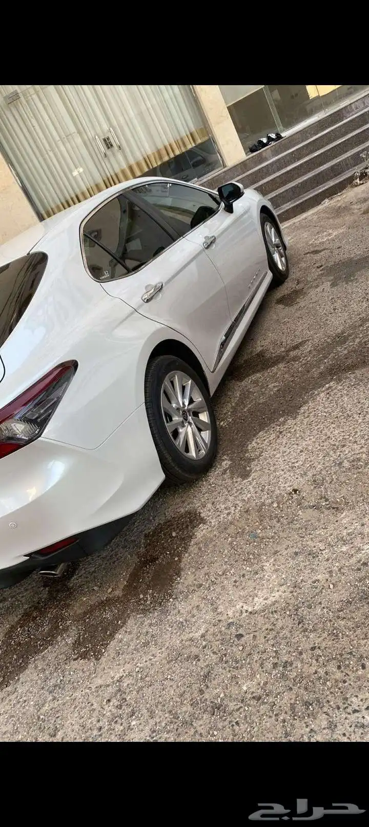 تويوتا كامري فل كامل نظيف للبيع 2021 14