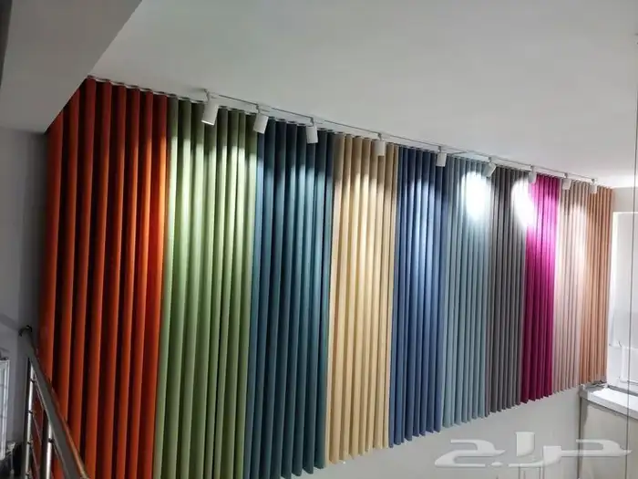 ستارة واي في عازل شمس 3