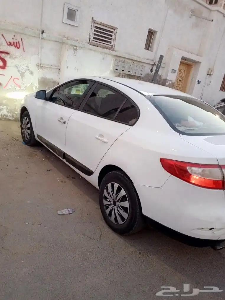 رينو 2012 اتوماتيك لا تحتاج شئ نظيفة داخل وخارج للبيع 5