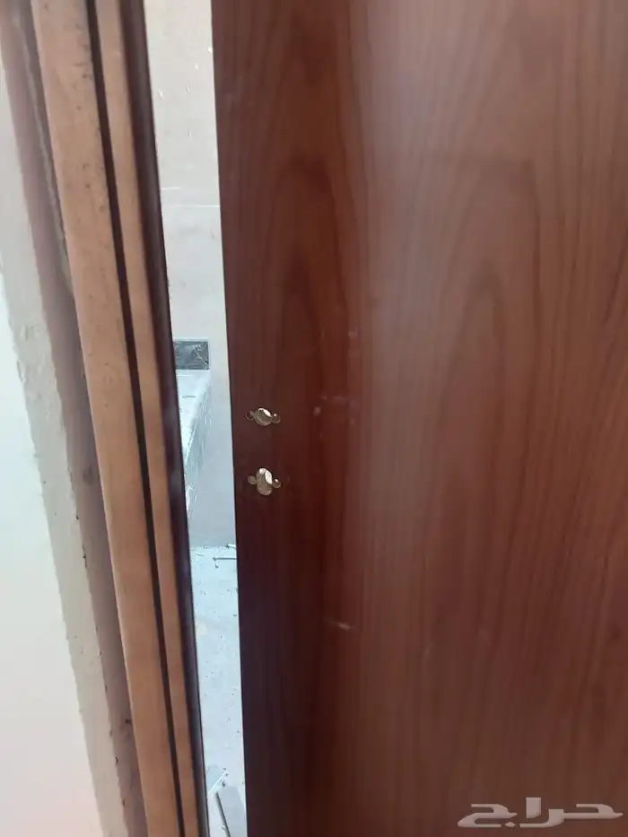 لجميع الديكورات والاخشاب الحديثه 0