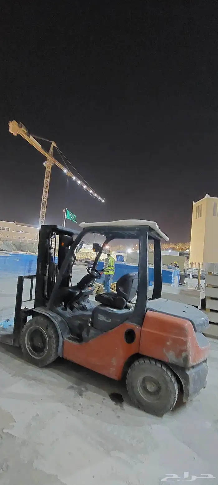 رافعة شوكيه للايجار الشهري والمشاوير Forklift for rent 3