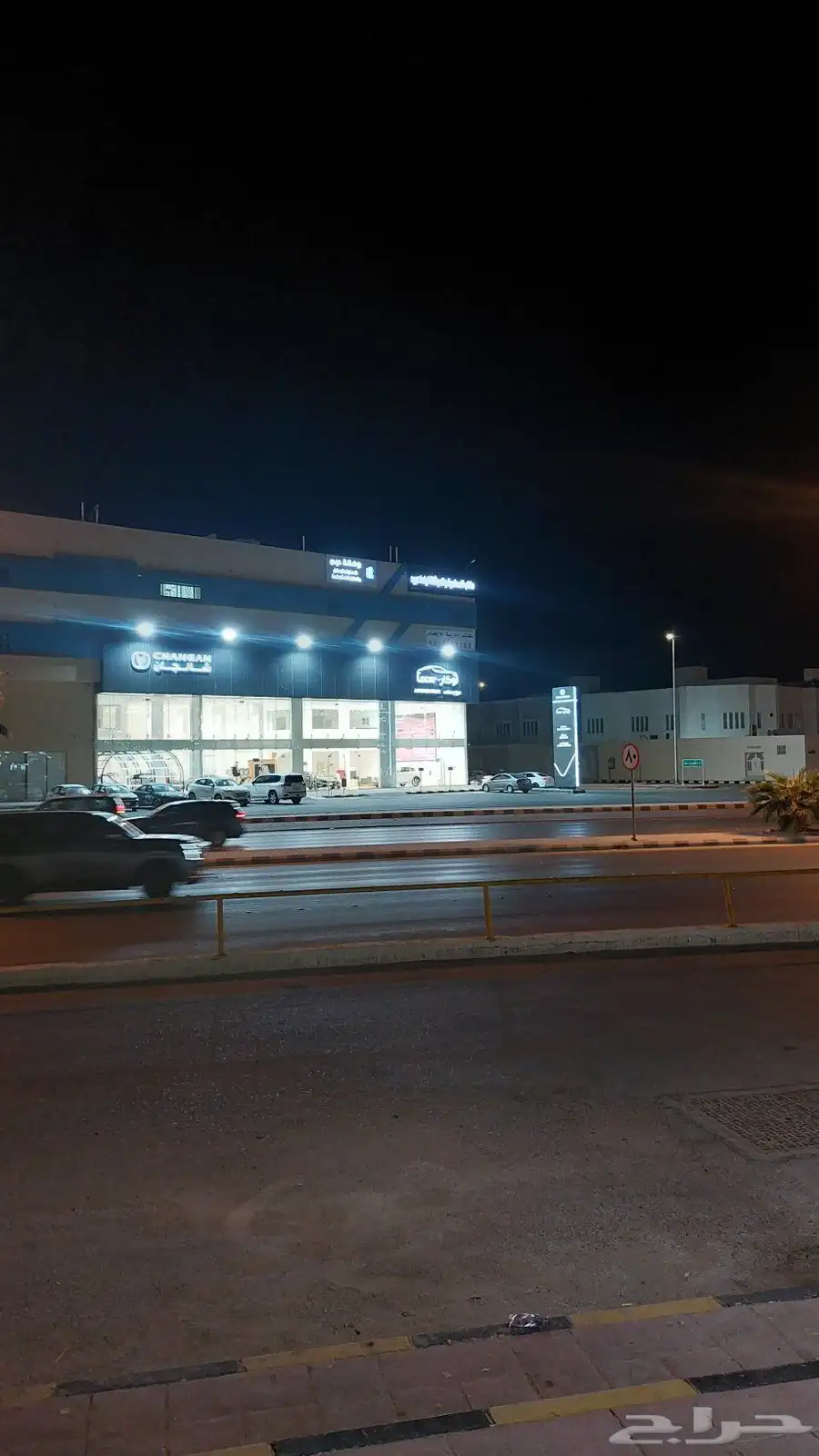 محل للبيع بااغراظها 37 الف مدفوع الاجار سنه قدام 3