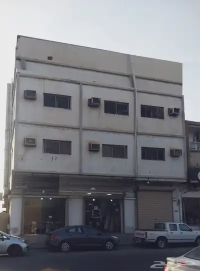 للايجار 4 شقق عزاب ومعرض الهفوف حي المزروعية 0