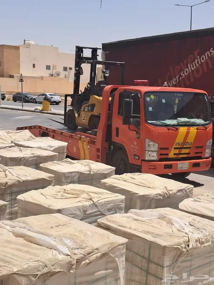 رافعة شوكيه للايجار الشهري والمشاوير Forklift for rent 2