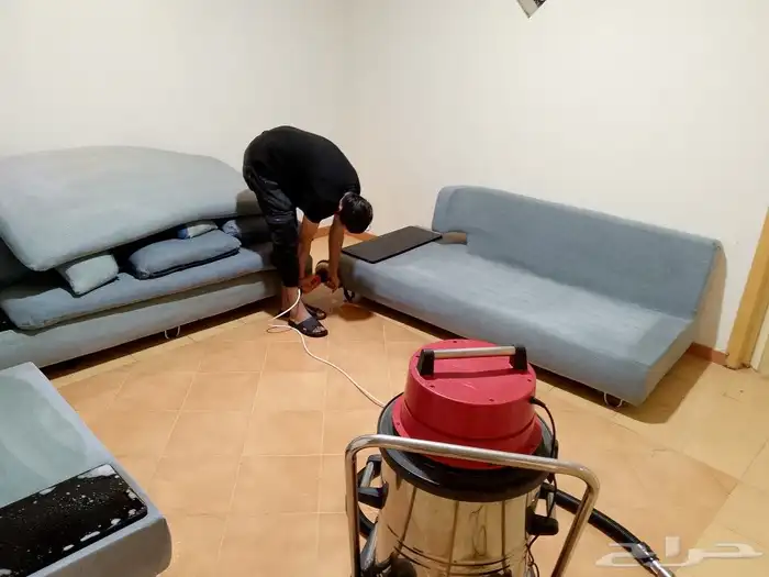 شركة تنظيف غسيل خزانات مجالس كنب فرشات مكيفات شقق فلل منازل 4