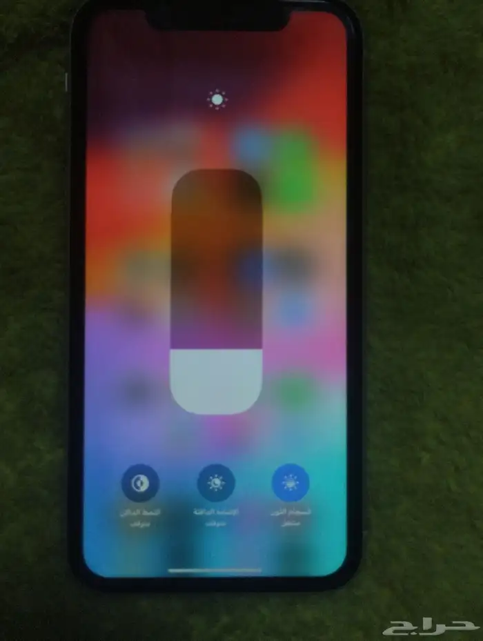 ايفون 11. لم ينفك. كل شي فيه وكاله. معه شاحنه 1