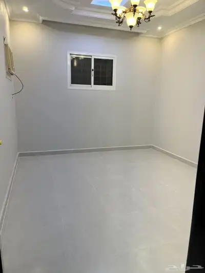 للإيجار شقة عوايل بحي النهضه 14