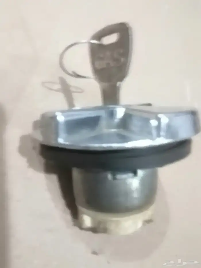 قطع غيار جيب تايوتا قديم 12