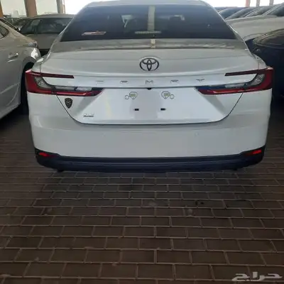 تويوتا كامرى LE .بنزين .سعودى .2025 10
