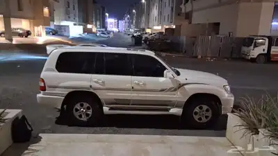 لاندكروزر جي اكس ار ليمتد فل كامل 10