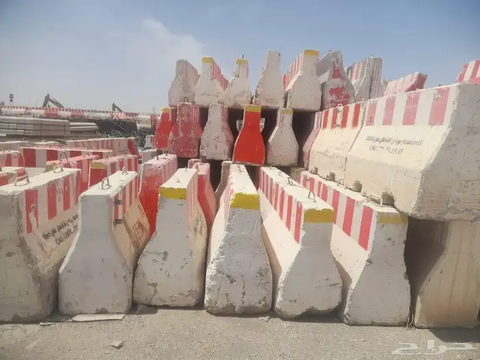 توريد حوتجز خرسانيه 1