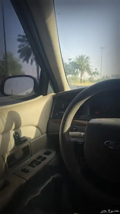فورد فكتوريا سبورت 19