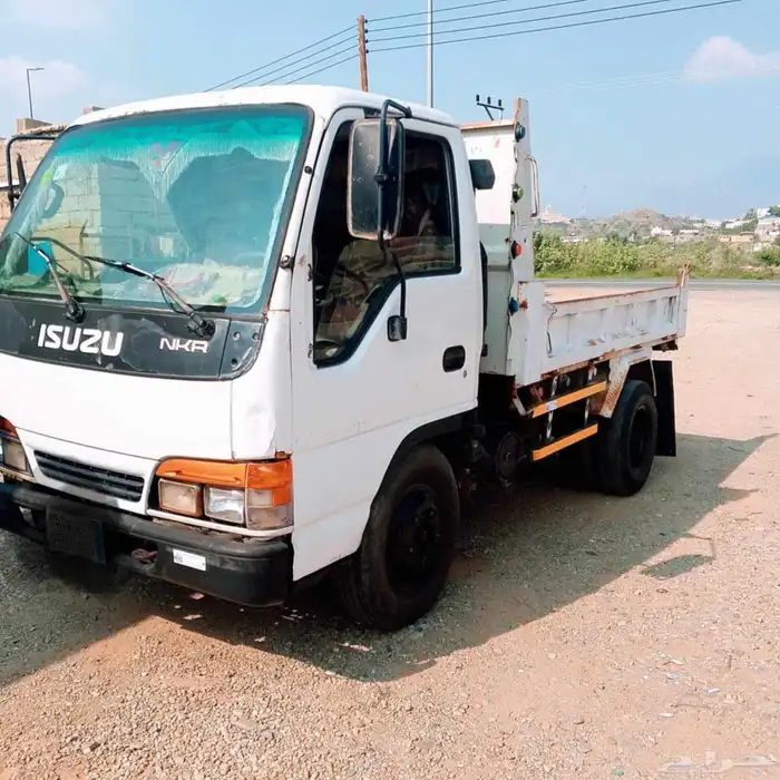 قلاب لتوريد جميع انواع البطحاء والاسمنت ونقل الدمار 1