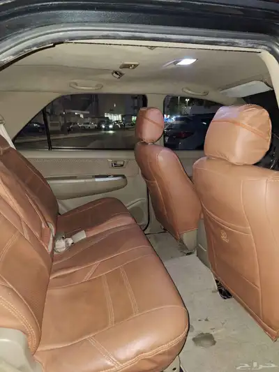 Toyota Fortuner 15