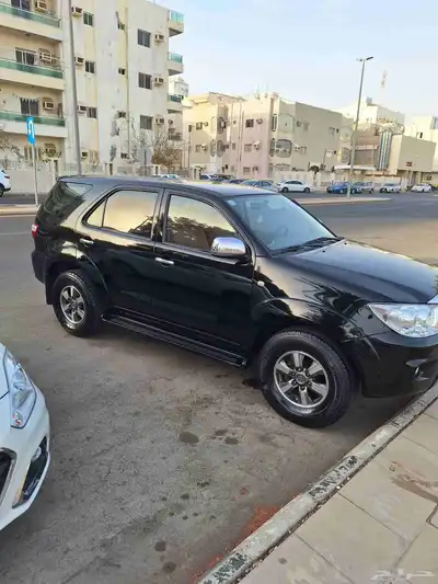 Toyota Fortuner 6