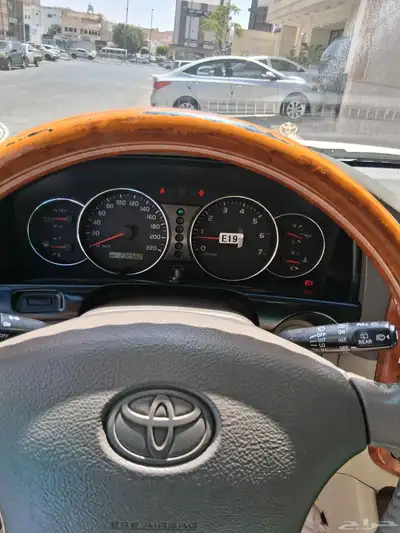 لاندكروزر جي اكس ار ليمتد فل كامل 17