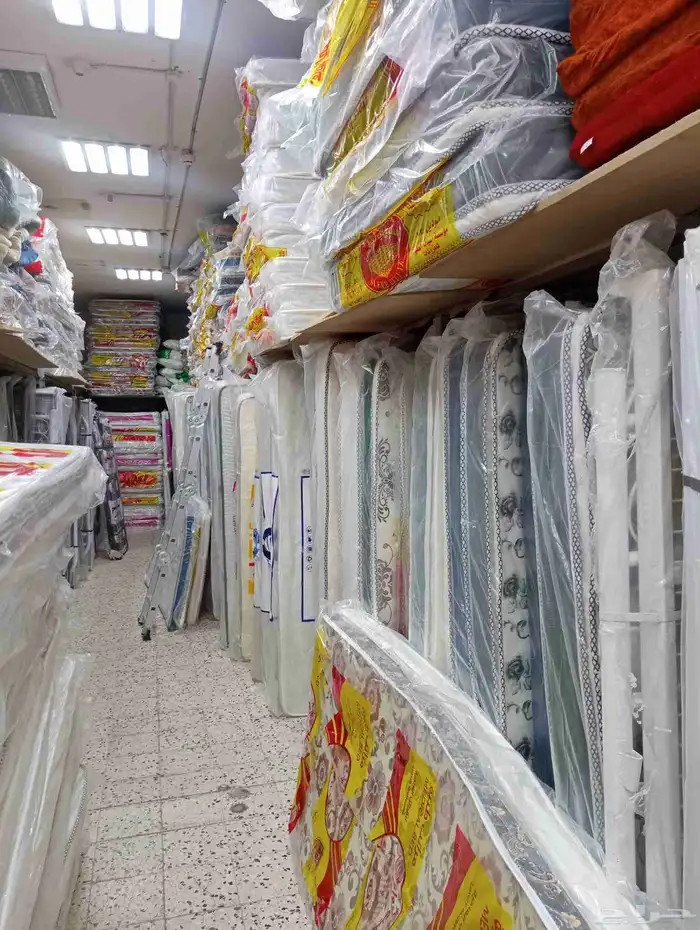 اسره خشب وسراير حديد ومراتب ومفارش وبطانيات ومخدات 8