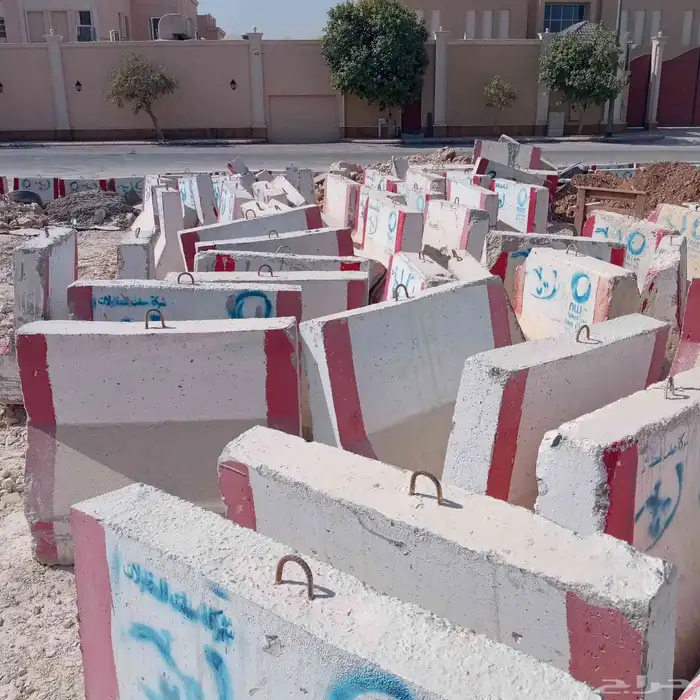 توريد حوتجز خرسانيه 5