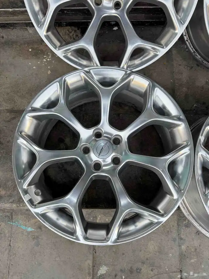 جنوط كليزلر s300 اصلي وكالة مقاس 20 1