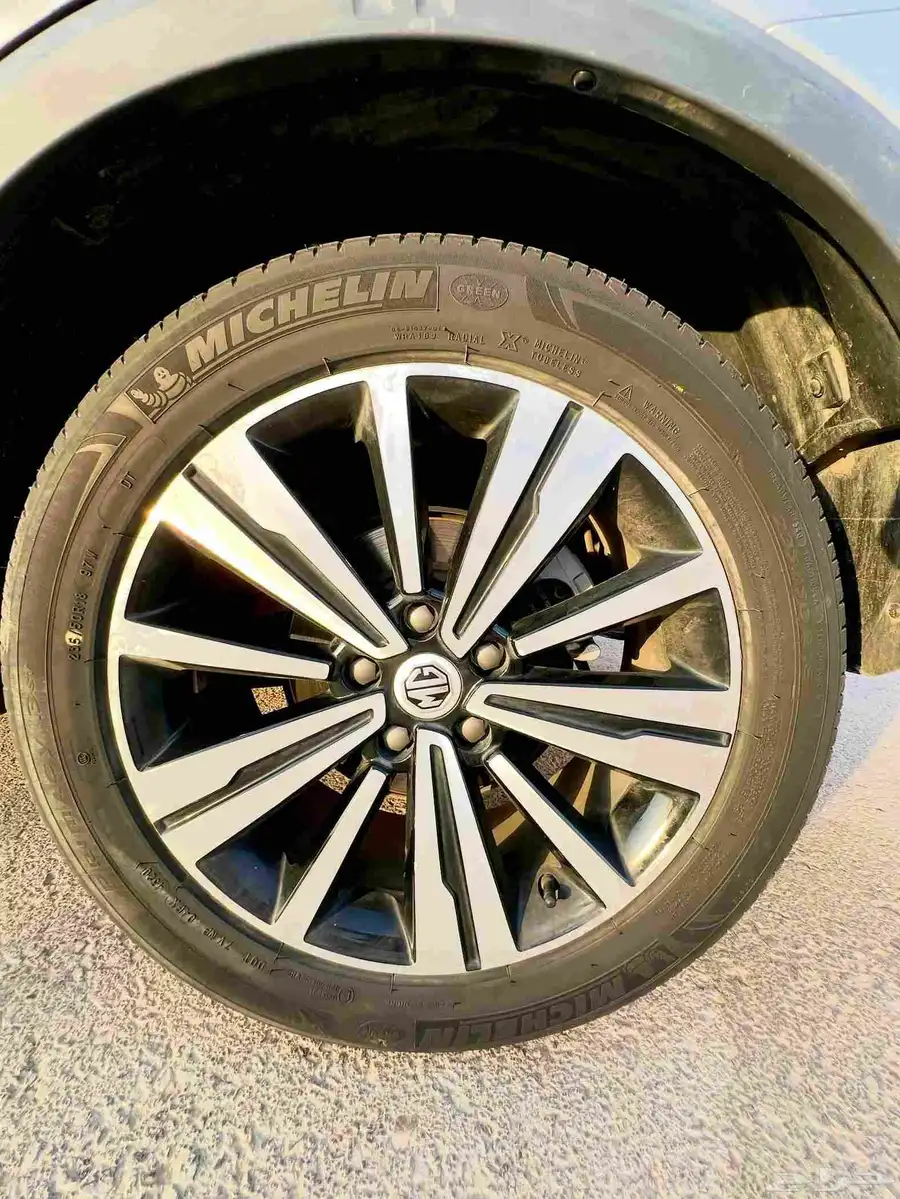 MG RX5 2021 ممشى قليل 55 الف index