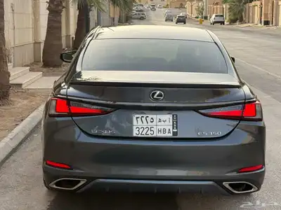 لكزس 2023 ES 350 F Sport للبيع 4