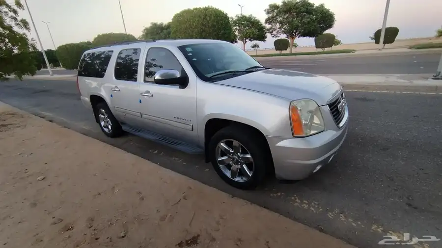 جمس يوكون XL طويل موديل 2011 ممشي 259 ألف 6