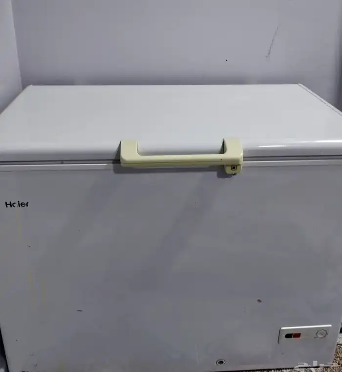 ثلاجه فريزر كبيره للبيع مستخدم نظيف جدا جدا 0