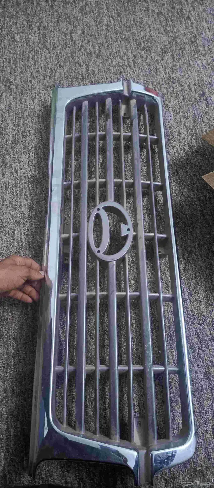 مراتب اشنطه وصطبات خلفيه وشبك جديد مركبت صالون لاندكروزر إلا 5