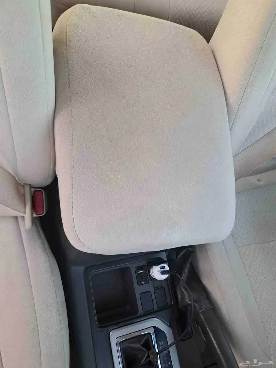 للباحث عن النضيف والمخزن للبيع برادو اربعه سلندر ممشى 186فقط 29