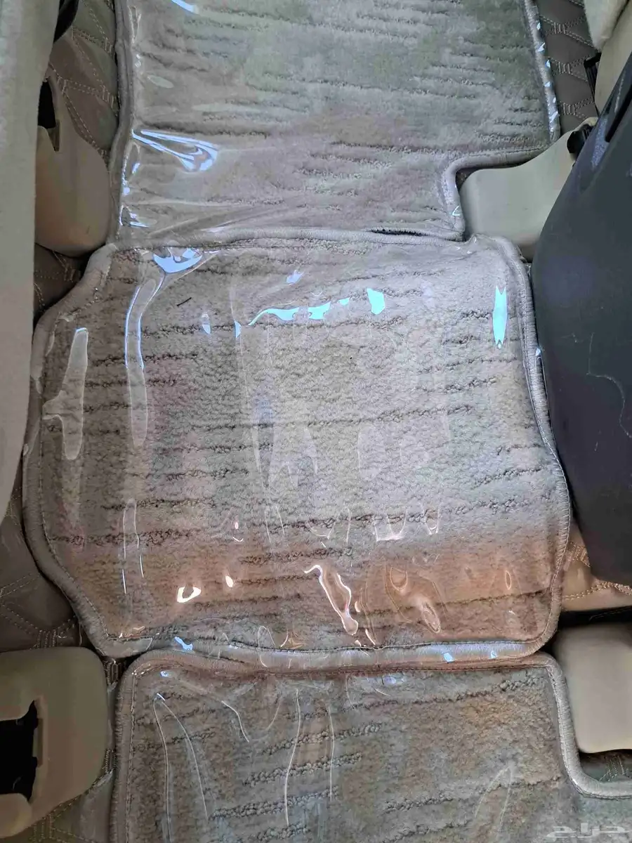 للباحث عن النضيف والمخزن للبيع برادو اربعه سلندر ممشى 186فقط 36